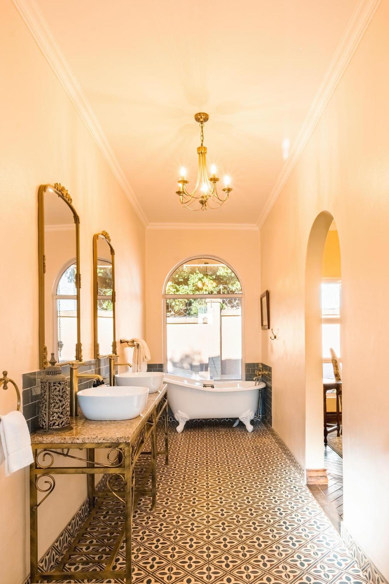 Bed and Breakfast The Victorian Manor Victoria Falls Esterno foto